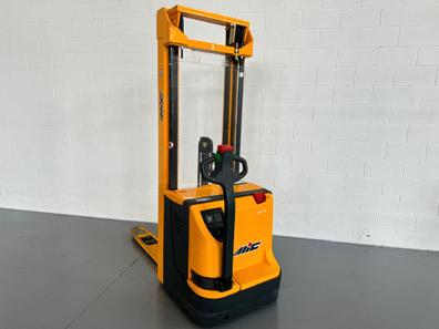 Portada de APILADOR ELECTRICO MIC TRIPLEX 1400 KG con referencia a 7206