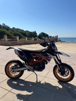 Portada de KTM - SMC R 690 con referencia a 12007