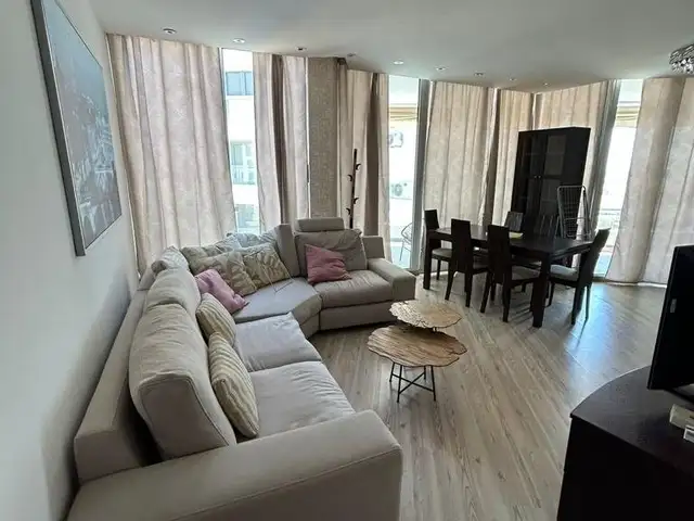 Portada de 2-bedroom apartment to rent con referencia a 110447